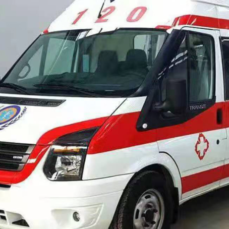 武昌非急救护送病人转院租赁救护车的优缺点对比